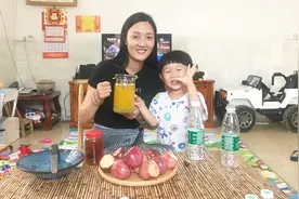 燕子的百香果汁做法超简单，健康又美味，老少皆宜，让你酸爽一夏
