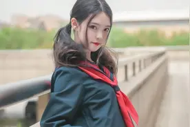 女人的这几个表现，说明她真的喜欢上你了！视频封面