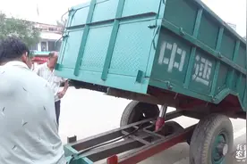实拍农村这种自卸四轮拖斗，售价5300元，现场实验看看效果怎么样视频封面