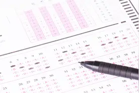 高考为什么一定要用2B铅笔涂卡，多数学生不知道原因，看完长知识视频封面