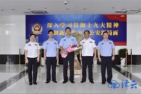 中国警察意大利街头巡逻引超高回头率 帮助保护同胞时最开心欣慰图片