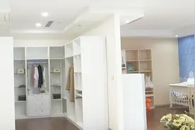 给你更高端的生活享受，中央空调选海尔，它还能自己“洗澡”视频封面