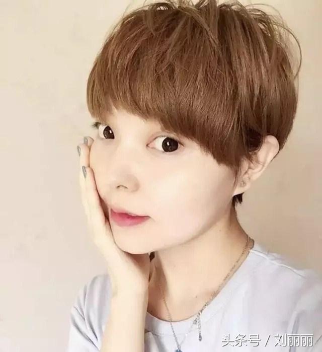 长脸大脸适合什么发型短发,大脸妹子最爱的短发,显瘦不显老 - 冷求网