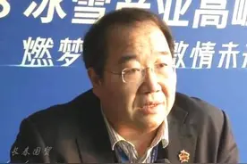 英达12岁女儿近照曝光聪明伶俐乖巧可爱图片