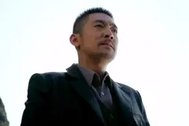 皮衣男临结婚了居然把自己的新娘换了，这下三个人都被伤了视频封面