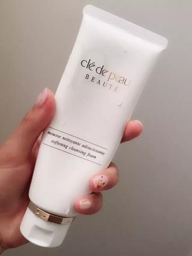 割肉也要买的7支贵妇洁面，到底哪支才是实至名归？