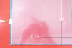 触摸屏触摸不灵，原来换个触摸板就好了，太简单了