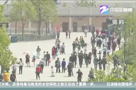 迪士尼儿童入园政策引官司，多地免票采用年龄或身高标准选择视频封面