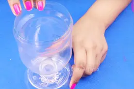 废旧饮料瓶方便面袋的妙用的重新利用