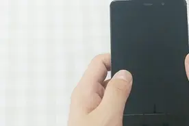 手机冻关机了？教你方法，解决手机开不开机视频封面
