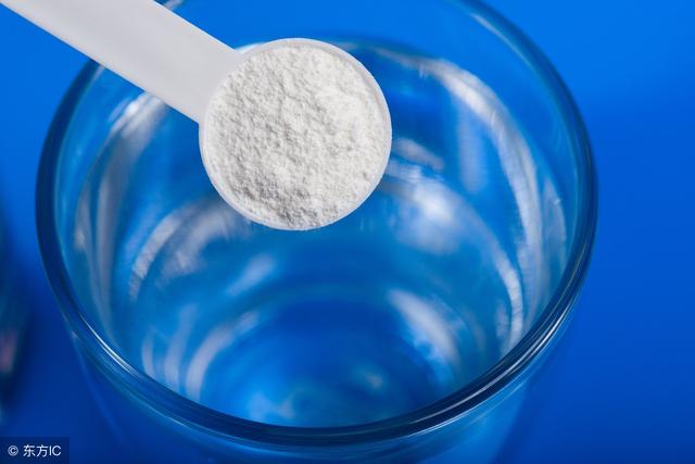 「墨馨」走进科学，拒绝迷信，了解氨基酸配方奶粉