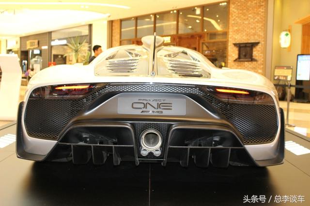 比保时捷918贵，限量275辆，开5万公里要换发动机，性能吊打拉法