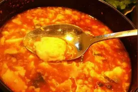 害怕孩子长不高？坚持吃3种食物，补充蛋白质，骨骼生长快视频封面