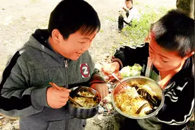 农村常说“兄须爱其弟，弟必恭其兄”，这句话有什么道理吗？视频封面