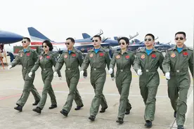 解放军中的特殊兵种，待遇是军中最好的，伙食很丰富