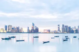 中国人才第一城：人才人均年薪超20万，人才流入率比上海还高一倍视频封面