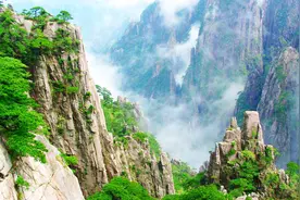 中国最成功的景区！城市都因它改名，年收入高达5亿元？视频封面