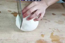 馒头片裹上鸡蛋液用油一煎，除了香还是香，赶紧收藏视频封面