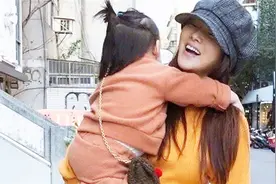 继伊能静后又一高龄女星喜获二胎，顺产勇气可佳但没有女儿的命视频封面