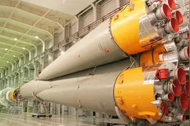 天河E级超级计算机超出了美国的“定点”十倍视频封面