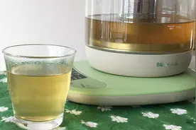 健脾补血的红枣菊花茶，在办公室也可以煮的养生茶