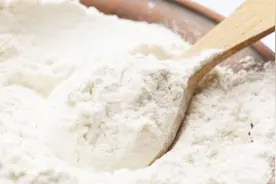 面粉生虫发霉怎么办？面缸里放上它，效果太棒了视频封面