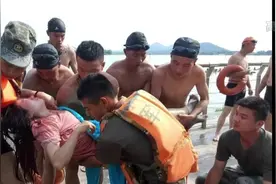 怀双胞胎准妈妈留遗书欲跳湖轻生 解放军官兵生死营救一人三命视频封面