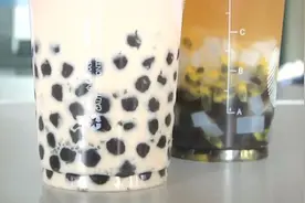 男孩喝珍珠奶茶致急性胆囊炎 胃部CT竟有40粒阴影“珍珠”有问题视频封面