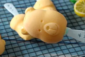 一杯酸奶，一个芒果，教你自制芒果冰棒，清凉解暑，做法超简单