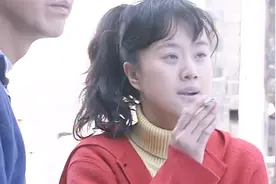 志强要娶大嫂，宝珠气得都学会抽烟了，志强上来就把烟给掐了视频封面