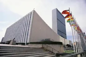 日本政府以预算相要挟，力推在联合国增加“日本面孔”图片