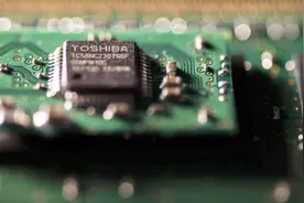 骁龙845和麒麟970深度对比！希望大家正视差距，不要盲目自大视频封面