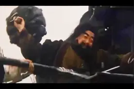 大力士手提两柄“大锤”刺杀秦始皇，可惜他面对的是精锐秦国禁军视频封面