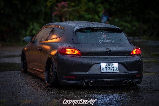 深邃的黑色隐藏着无限魅力，大众尚酷打造成超帅黑武士！