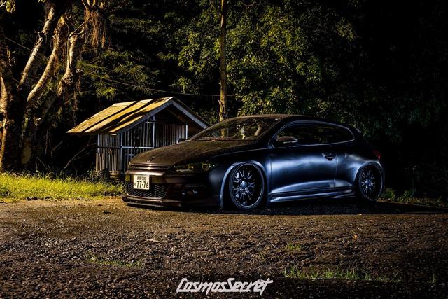 深邃的黑色隐藏着无限魅力，大众尚酷打造成超帅黑武士！