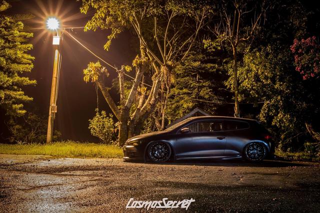 深邃的黑色隐藏着无限魅力，大众尚酷打造成超帅黑武士！