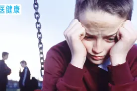 情绪波动出现烦躁症状，一定要看看心理医生，抑郁症可能悄悄来临