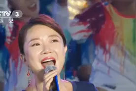 张赫宣联手叶蓓献唱《我们好像在哪见过》，再现好声音实力！视频封面