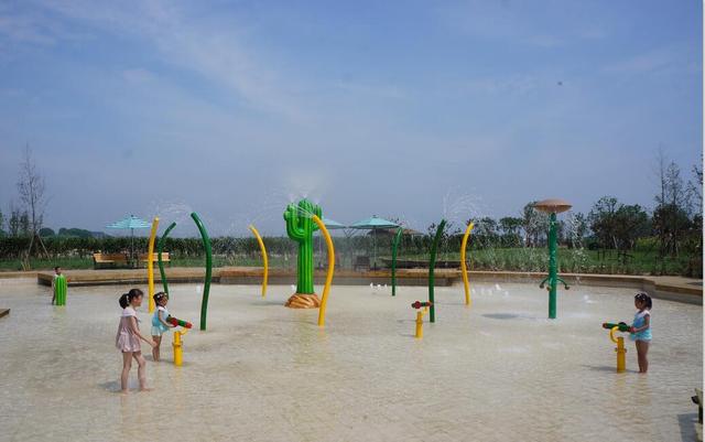 线上游戏故事场景复原，首家植物大战僵尸体验农场落户无锡，距离杭州一个半小时车程