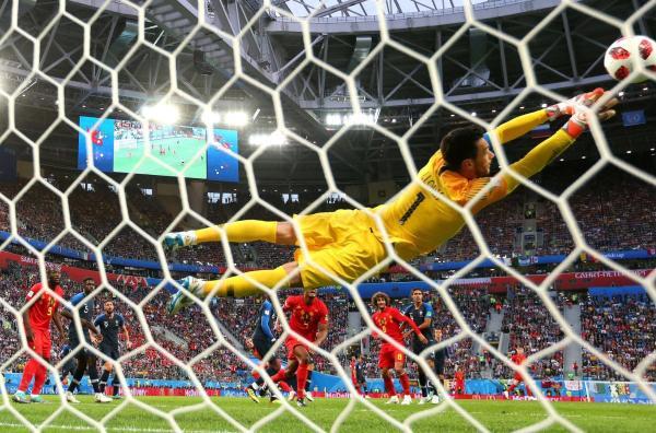 法国1比0力克比利时，时隔12年再次闯入世界杯决赛