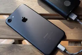 实力与颜值并存：iPhone7从5388到2399元，性价比之王当之无愧！视频封面