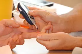 「糖尿病」糖耐一小时后血糖偏低！咋回事喃？图片