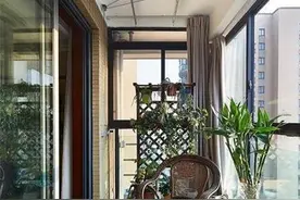新房装修，阳台晾衣杆不装中间装一边！入住才知道简直太实用了图片