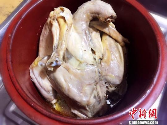 花胶花旗参炖鸡 花胶花旗参炖鸡的做法