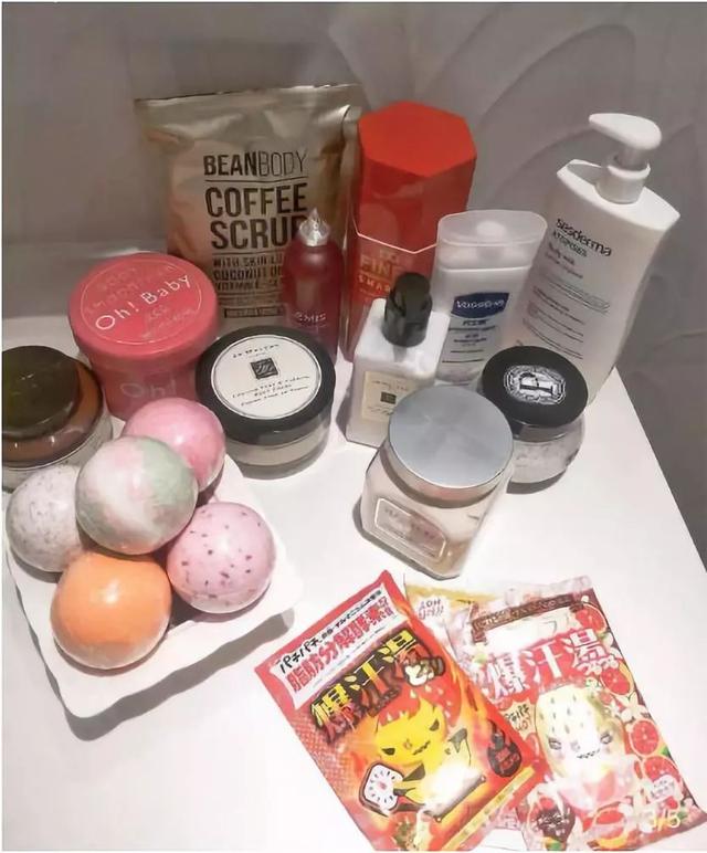 小红书去鸡皮肤身体乳