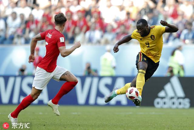 比利时2-0英格兰美图精选：三狮军团快乐依旧 曼联锋霸星光灭