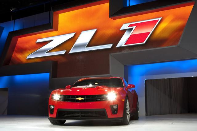 新“最强大黄蜂”曝光！科迈罗ZL1还是你喜欢的吗？