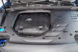 吉利领克02的三缸发动机到底抖不抖？试试才知道！「高清版」视频封面