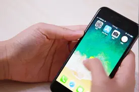 苹果手机如何一次移动多个app？其实只需轻轻点两下，比安卓方便视频封面