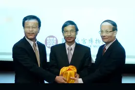 中国台北故宫要被“台湾化”？新院长居然这么说！视频封面